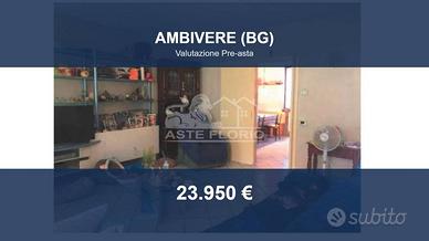 Immobile in asta di 565 m² con più di 5 locali a A