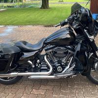 Harley Davidson 110 Street Glide CVO