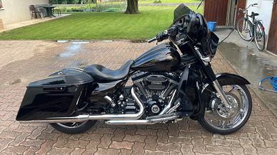Harley Davidson 110 Street Glide CVO