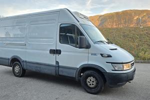 Iveco Daily 35/29 2.3L Isotermico Frigo