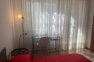 Ultima camera in Attico Arredato - Via La Marmora