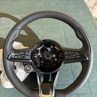 volante restyling alfa romeo Giulia e Stelvio 