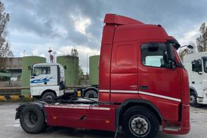 Volvo FH42T (RIF911)