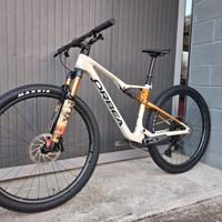 Orbea Oiz M10 AXS