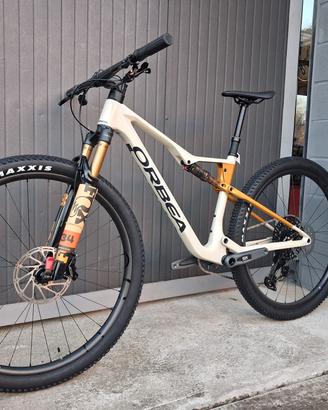 Orbea Oiz M10 AXS
