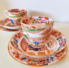 Coppia di tazzine da caffè inglesi inizi Ottocento