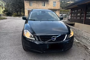 volvo XC 60 2.0 D 4x4 