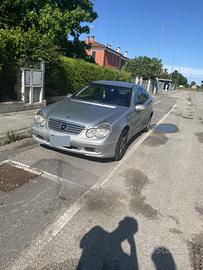 C220 2001