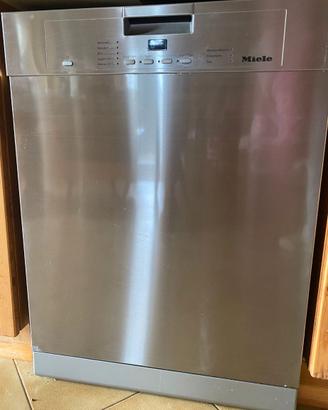 Lavastoviglie Miele G 4220 SC