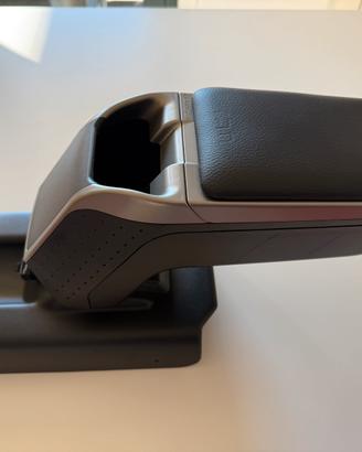 Bracciolo RATI mod. Armster 2 per Seat Leon IV