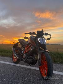 KTM Duke 125 - 2023 - Unico Proprietario