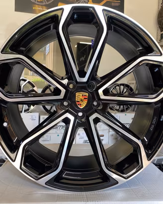 Cerchi Porsche raggio 21 NUOVI cod.3892