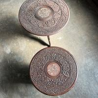 Tavolino vintage indiano in legno con intarsi
