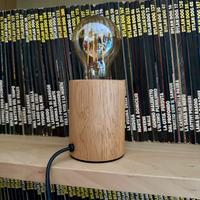 Lampada lampadina da tavolo