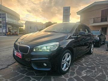 Bmw 2er Active Tourer 218d Luxury 150 CV