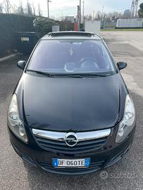 Opel corsa FULL OPTIONAL da neopatentati