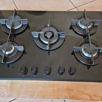 Piano di cottura 5 fuochi