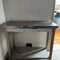 TAVOLO DA LAVORO PROFESSIONALE IN ACCIAIO INOX