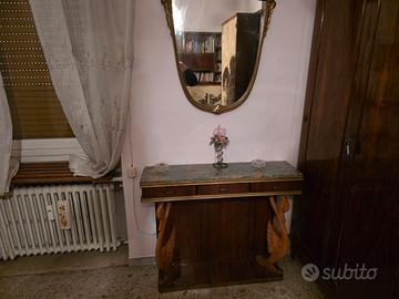 studio con armadi e letto a scomparsa 