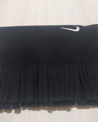 Sciarpa nera Nike Y2K