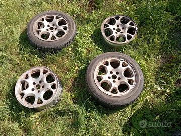 cerchi in lega da sedici. cinque fori