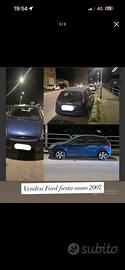 Ford fiesta blu