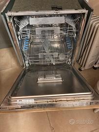 Lavastoviglie CANDY CDIM 6766