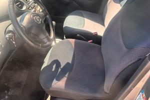toyota yaris 1.3