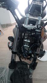 ricambi per varadero ,er6n,transalp xtr 660 FZ6