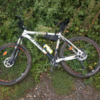 Mtb ROCKRIDER 580 27,5 bianca XL