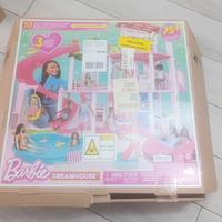 casa gigante Barbie con tanti accessori 
