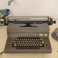macchina da scrivere Olivetti editor 4 anni 70'