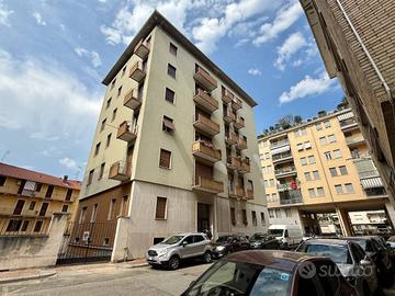 Appartamento di 126 m² con 5 locali e box auto a B