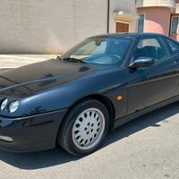 Alfa Romeo GTV 916 2.0 twin spark 16v