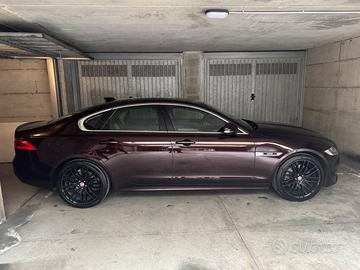 JAGUAR XF 2ª serie (X260) - 2019