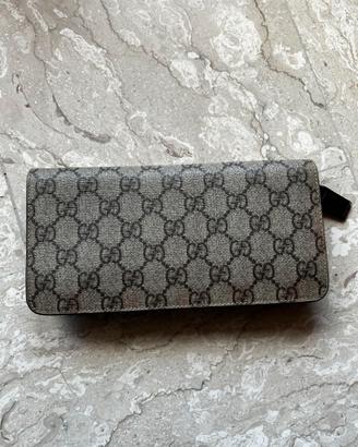 Portafoglio Gucci a soffietto