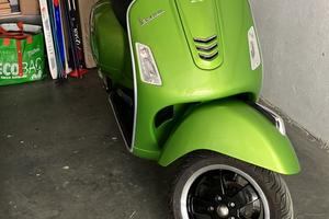 Vespa 300 GTS