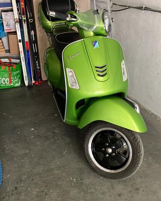 Vespa 300 GTS