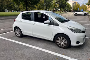 Toyota Yaris 1.0 3a serie Usata