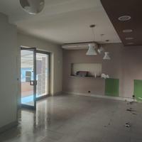 Negozio a Città Sant'Angelo (PE) - Marina