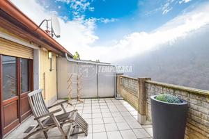 TRILOCALE CON TERRAZZO!!