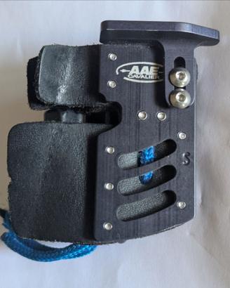 Tab/patella AAE master leather per arco olimpico