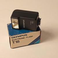 flash Olympus T18 x fotocamere analogiche OM