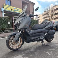 YAMAHA TECHMAX XMAX