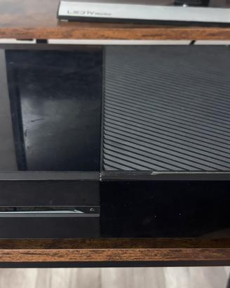 Xbox one 365gb