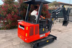 E170 Mini escavatore Hinowa 15 q