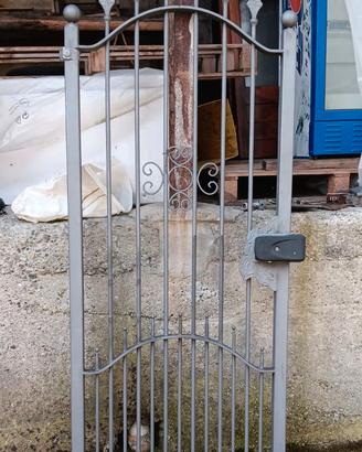 cancello in ferro battuto
