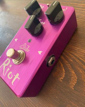 pedale distorsore Suhr Riot Distortion