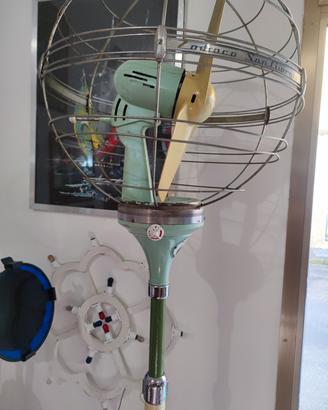 ventilatore a colonna della San Giorgio Zodiaco.