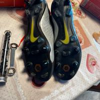 Scarpe calcio nike 44,5 tacchetti ferro